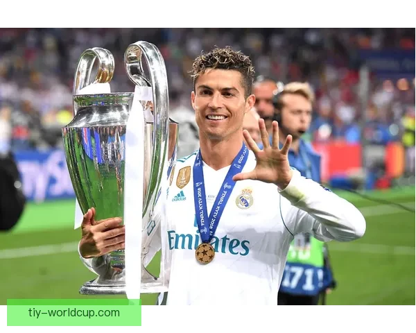 巴尔韦德踢箱自嘲后悔没射门